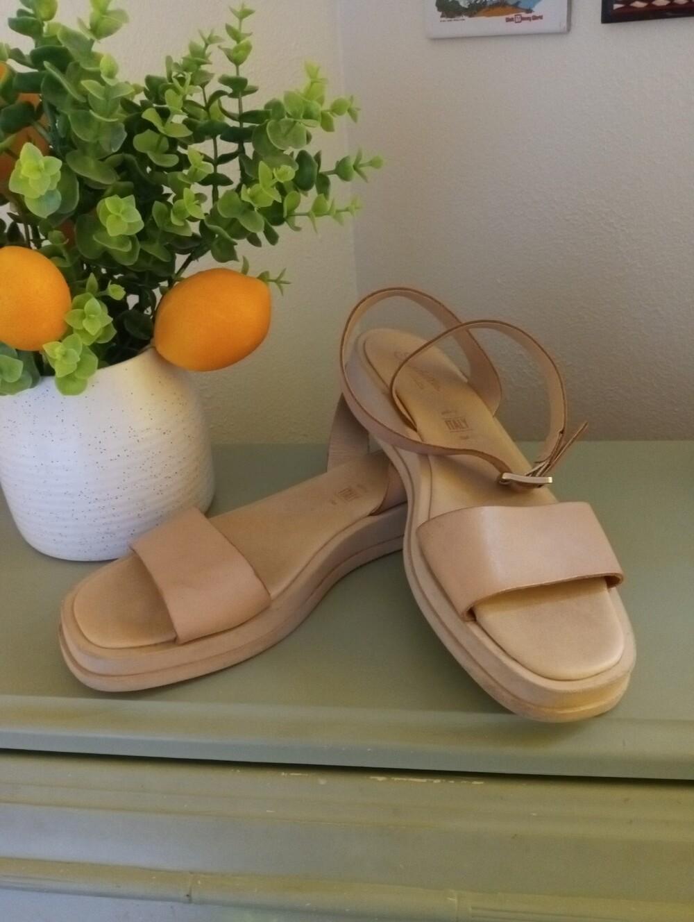 SEYCHELLES Ankle Strap Tan Sandals | 8.5 - Picture 2 of 9